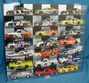 1/24 SCALE DIECAST 21 CAR CHECKERED DISPLAY CASE 21 FREE NAME PLATES