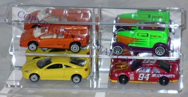 1/64 SCALE DIECAST ACRYLIC DISPLAY CASE - 4 MATCHBOX - HOT WHEELS CARS