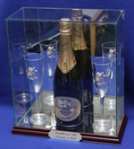CHAMPAGNE BOTTLE AND FLUTES - GLASSES GLASS DISPLAY CASE