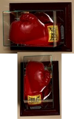ETCHED GLASS SINGLE BOXING GLOVE DISPLAY CASE - WALL MOUNT